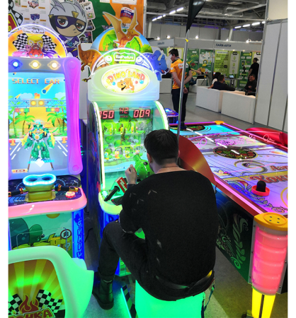 Детский игровой аппарат Стрелялка "Диноленд"