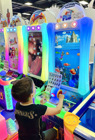 Детский игровой аппарат Вертикальный экран "Рыбалка" 